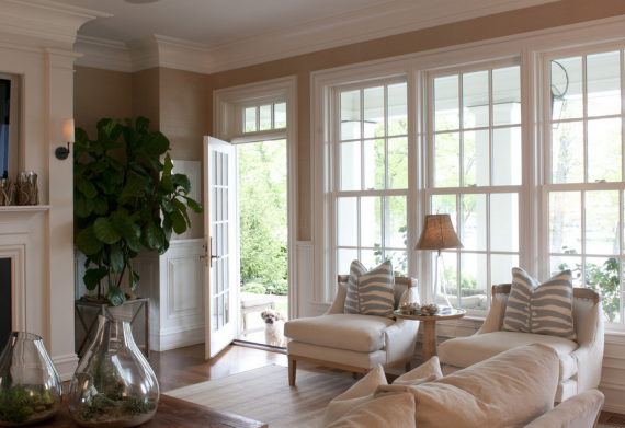 traditional-family-room-with-beautiful-windows
