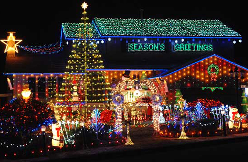 The Best of the Best Christmas Light Displays by Canadian Homeowners ...