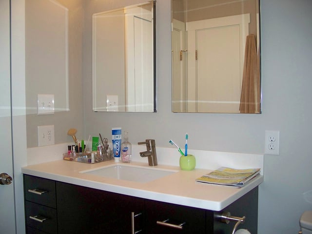 condos-bathroom-vanity